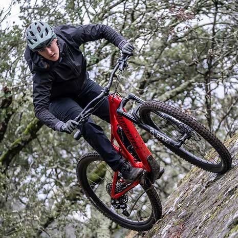 Vélos Électriques Semi-Rigide/VTC/Villes